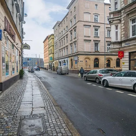 Apartment Wrocloft By Renters *